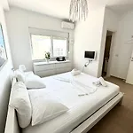 K&t Infinity View Seaside Daire Saranda