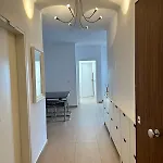 K&t Infinity View Seaside Apartment Sarandë