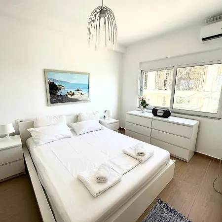 K&t Seaside Deluxe Twobedroom