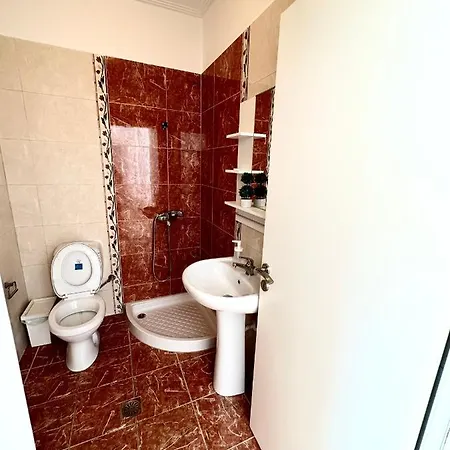 Apartment K&t Seaside Deluxe Twobedroom Sarandë