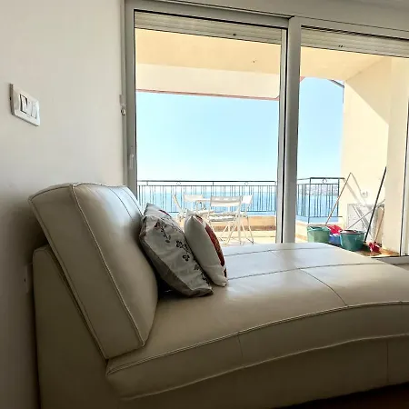 K&t Seaside Deluxe Twobedroom Apartment