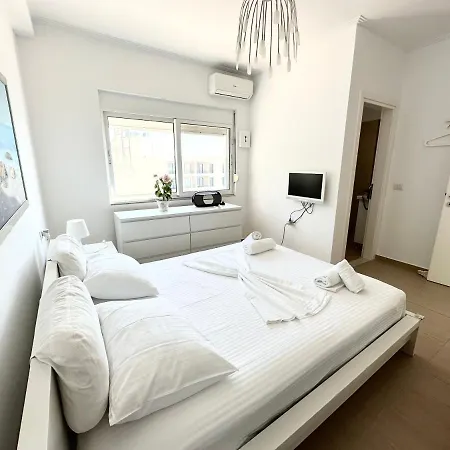 K&t Seaside Deluxe Twobedroom Apartment Sarande
