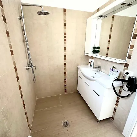 K&t Seaside Deluxe Twobedroom *