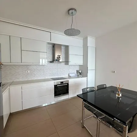 K&t Seaside Deluxe Twobedroom Apartment *