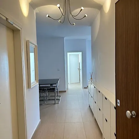 K&t Infinity View Seaside Apartmán Sarandë