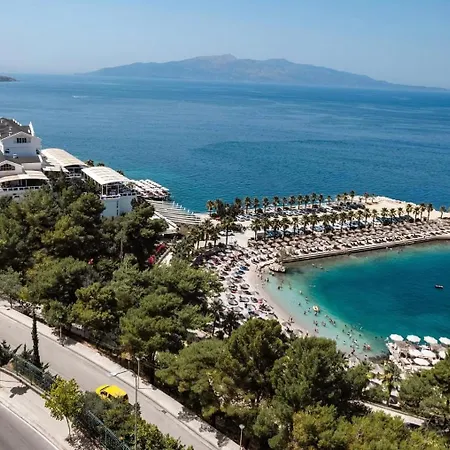 Apartment K&t Seaside Deluxe Twobedroom Sarande