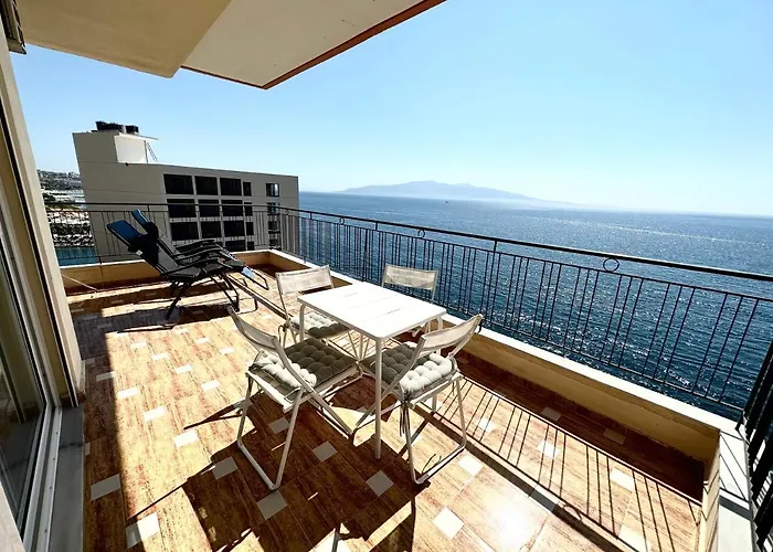 K&t Seaside Deluxe Twobedroom