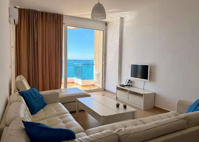 K&t Seaside Deluxe Twobedroom